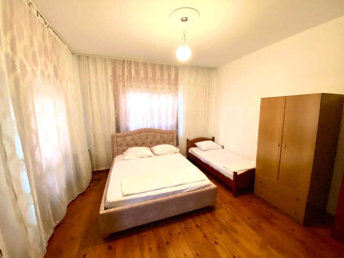 Villa Osmani Durrës 외부 사진