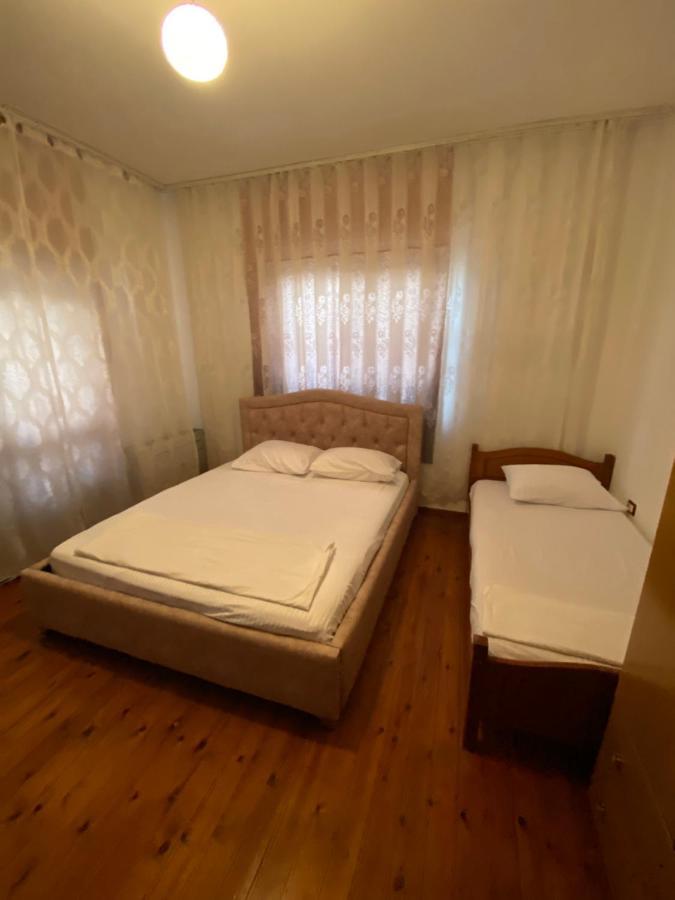 Villa Osmani Durrës 외부 사진
