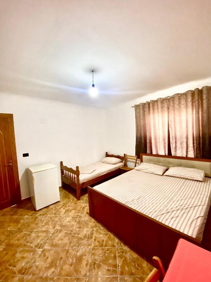Villa Osmani Durrës 외부 사진