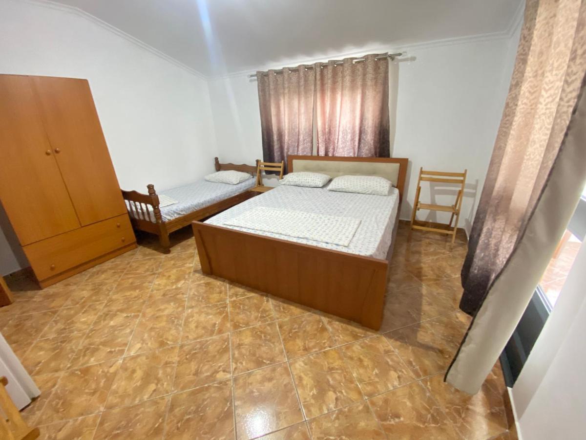 Villa Osmani Durrës 외부 사진