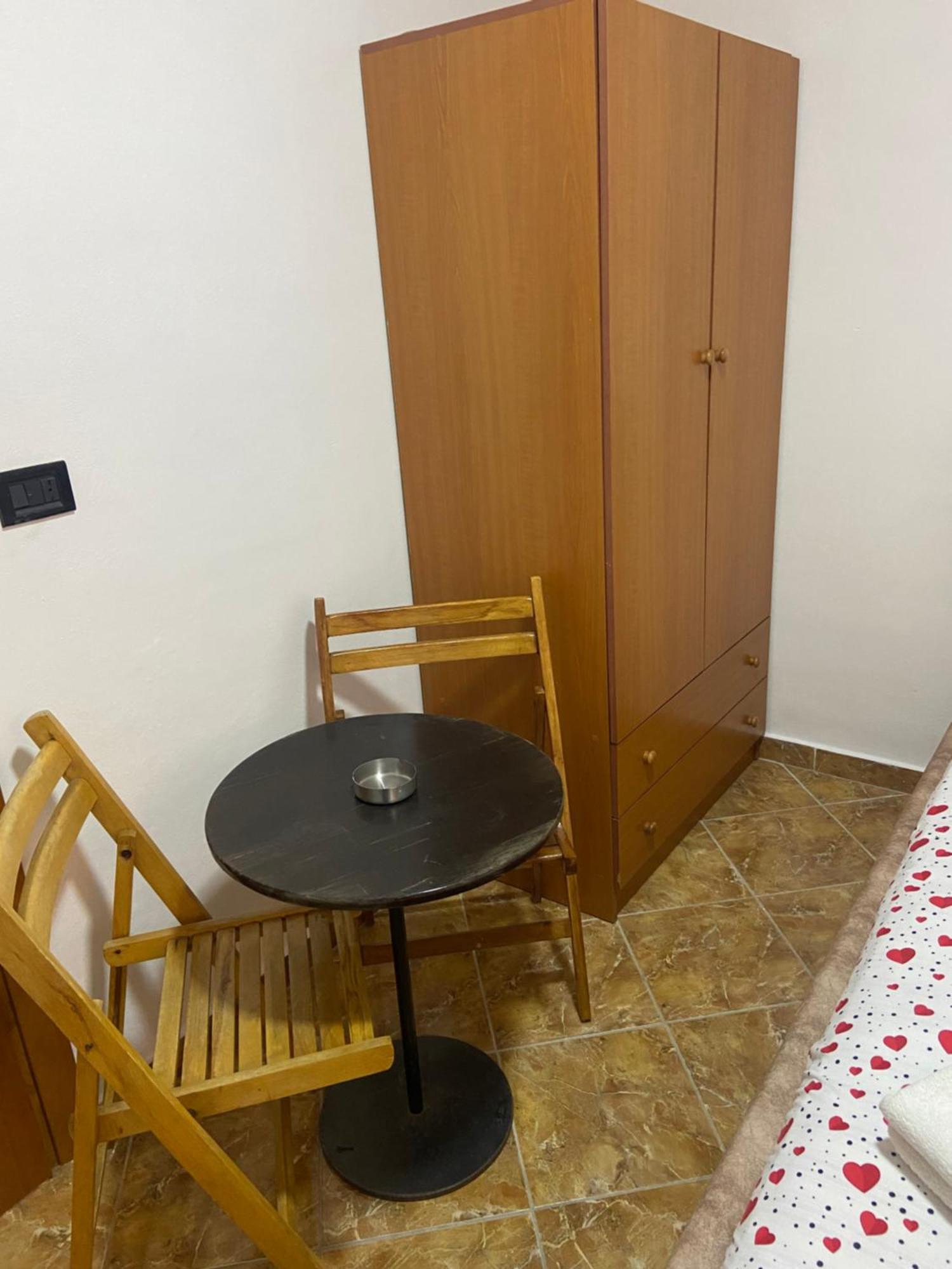 Villa Osmani Durrës 외부 사진
